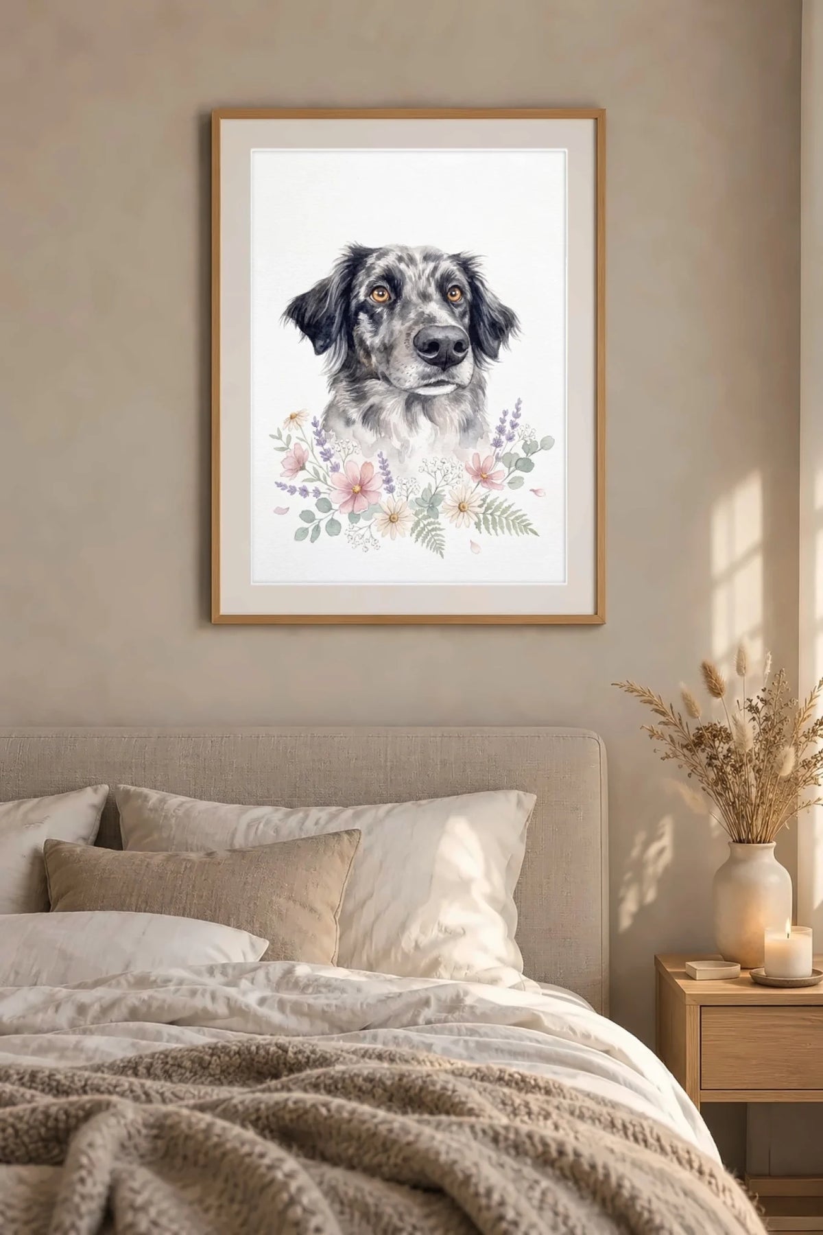 Poster im Schlafzimmer: Dein Hund als Aquarell mit Blütenzweig – personalisiertes Hundeportrait