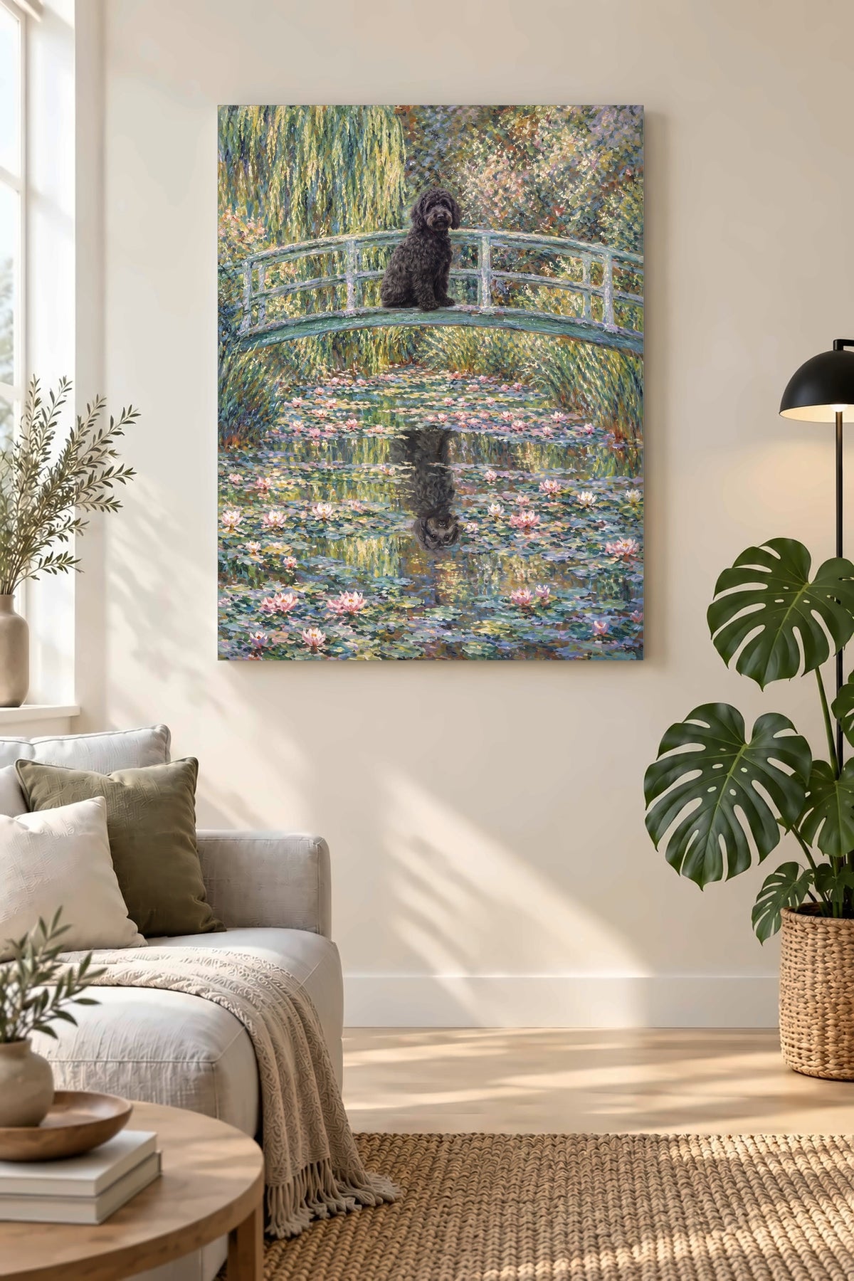 Leinwand im Wohnzimmer: Dein Hund als Monet Seerosenbrücke – personalisiertes Hundeportrait